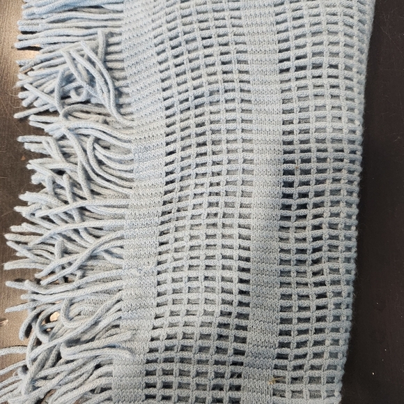 Baby blue scarf - Picture 4 of 4